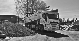 Maa-ainesmyymälän hinnastot kaudelle 2025 